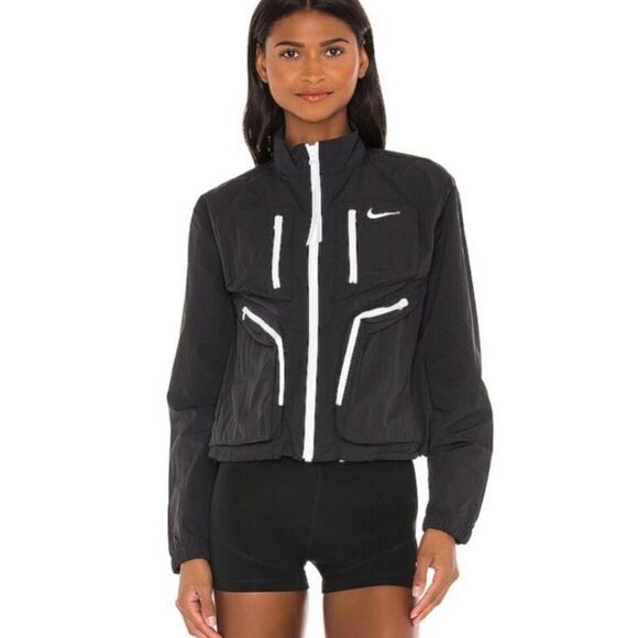 Nike Sportswear Black Tech Pack Woven Jacket Size Large - Picture 1 of 9